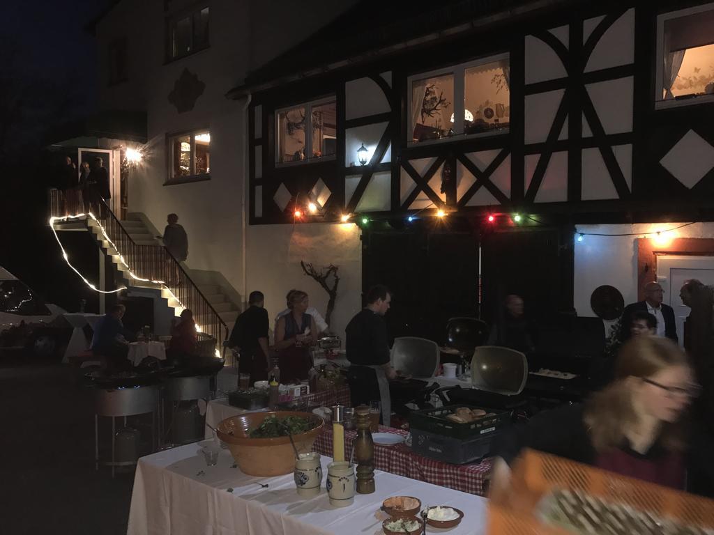 Landgasthof Germania Rüdesheim am Rhein Esterno foto
