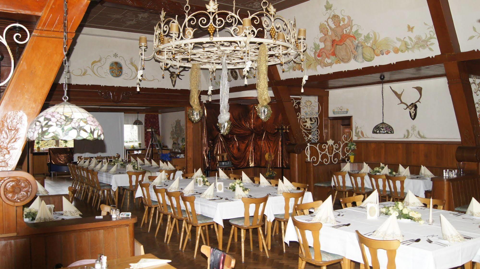 Landgasthof Germania Rüdesheim am Rhein Esterno foto